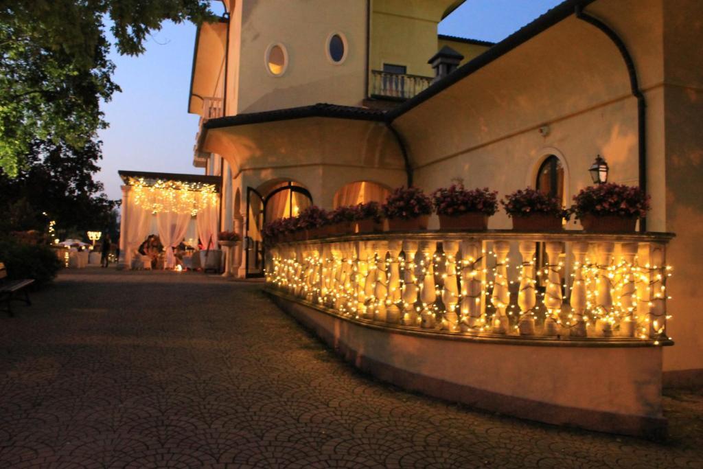 Villa Belvedere 1849 Misano di Gera dʼAdda エクステリア 写真