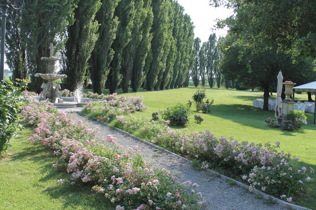 Villa Belvedere 1849 Misano di Gera dʼAdda エクステリア 写真